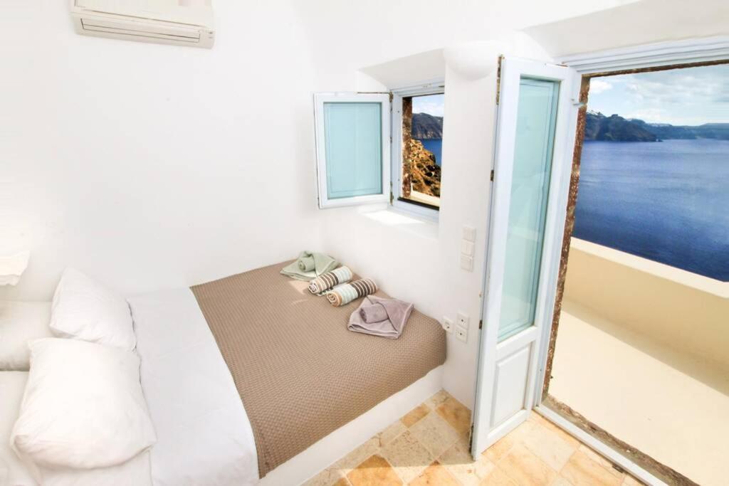 Dionyssos Cave House Villa Oia  Exterior foto