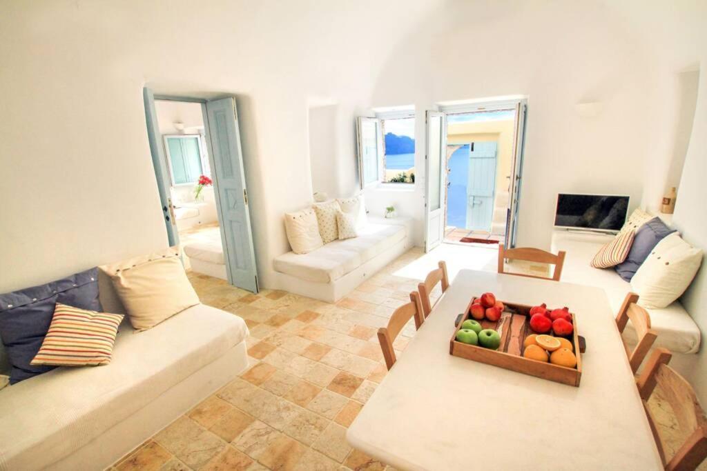 Dionyssos Cave House Villa Oia  Exterior foto