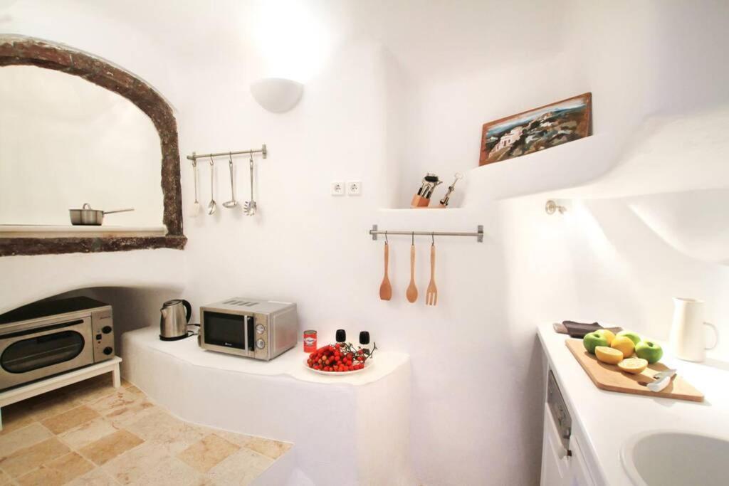 Dionyssos Cave House Villa Oia  Exterior foto